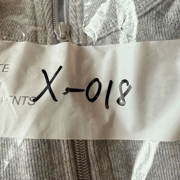 Tommy Bahama Women's Texas Longhorns Half Zip Heather Sweatshirt Gray Medium - Picture 6 of 6